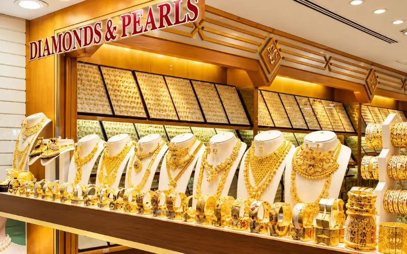 Madinat Zayed Shopping Centre at Jewellery Market