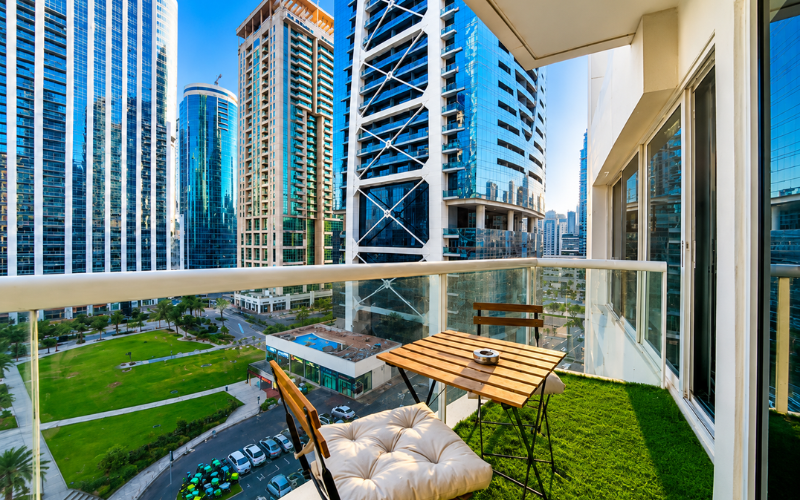 Lake Terrace Tower