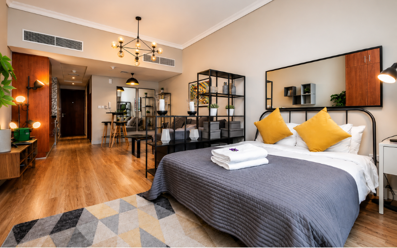 Lake Terrace Tower One-Bedroom Apartments